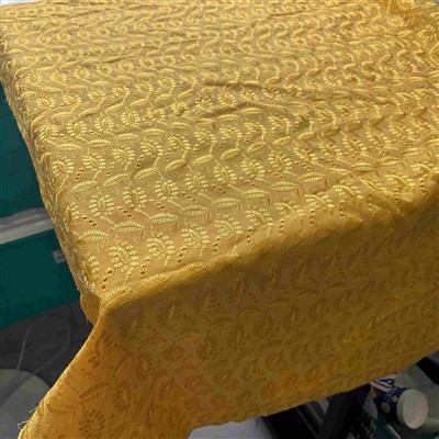 Eialeta spīdīgs sašūts izšūšanas poli audums